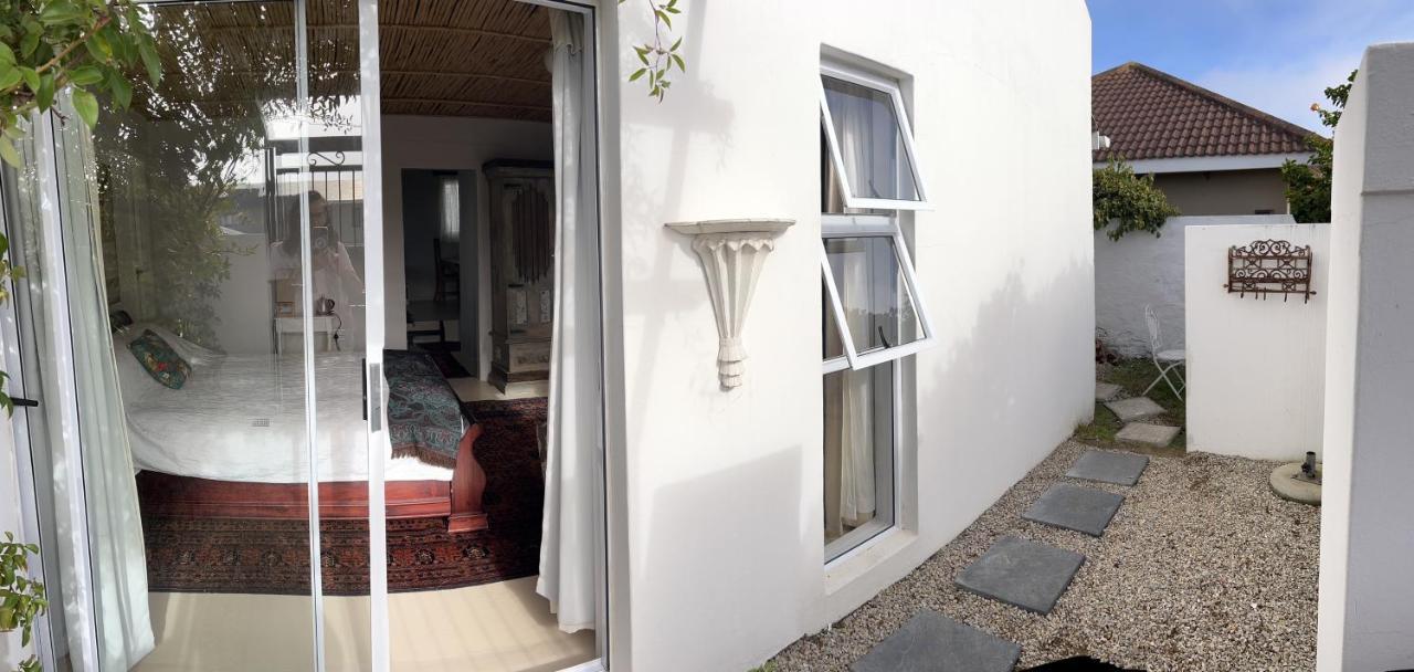 De La Fontaine Guest Cottage And Pool View Luxury Suite Plettenberg Bay Luaran gambar