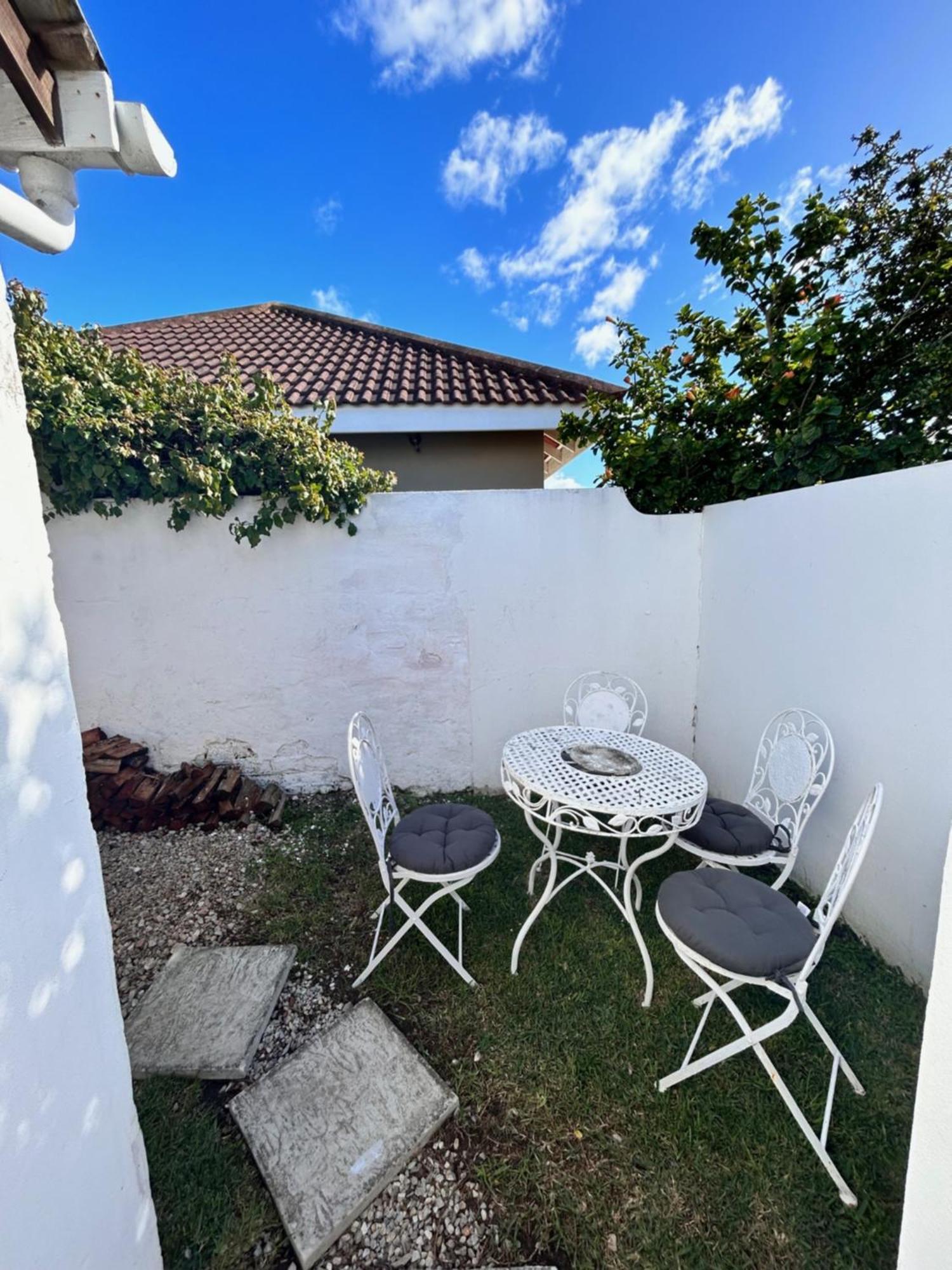 De La Fontaine Guest Cottage And Pool View Luxury Suite Plettenberg Bay Luaran gambar